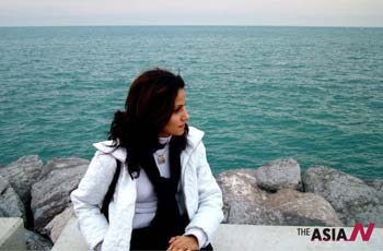 TV director Fatimal-Zahraa devotes herself to harmonizing foreign and Arab culture works