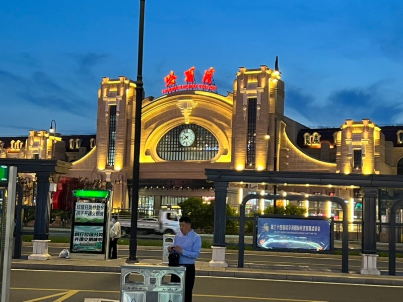 This image has an empty alt attribute; its file name is IMG2841.jpg